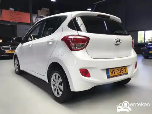 Hyundai i10 1.0 blue 2016