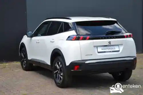 Peugeot 2008 1.2 PureTech 130 2023