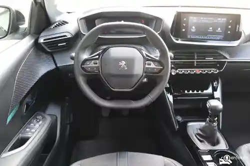 Peugeot 208 1.2 PureTech 100 2024