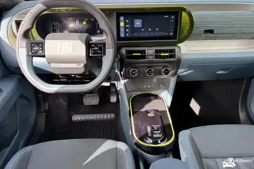 Fiat Panda 1.0 GSE Hybrid 2025