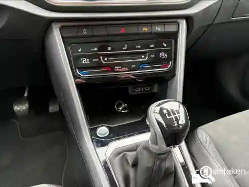 VW T-Roc 1.5 TSI OPF 2022