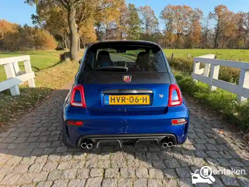 Abarth 595 2021