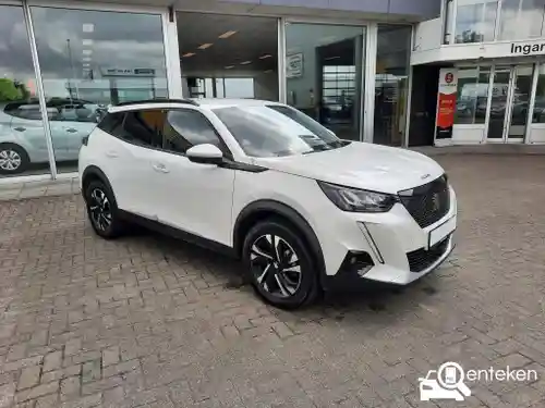 Peugeot 2008 1.2 PureTech 130 2021
