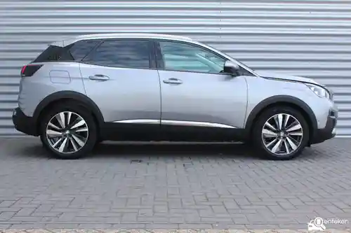Peugeot 3008 1.2 PureTech 130 2020