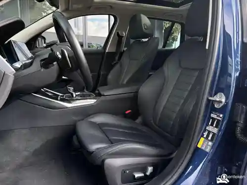 BMW 330e Touring 2022