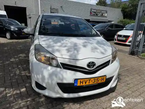 Toyota Yaris 1.0 2014