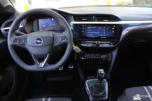 Opel Corsa 1.2 DI Turbo 2024