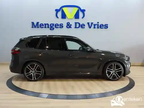 BMW X5 xDrive45e 2022