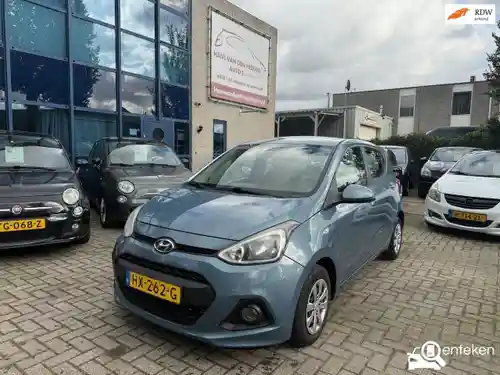 Hyundai i10 1.0 blue 2016