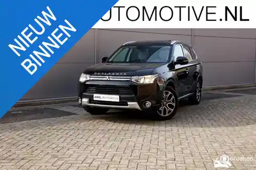 Mitsubishi Outlander 2.0 Plug-In Hybrid 2015