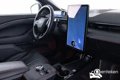 Ford Mustang Mach-E Extended Range 2021