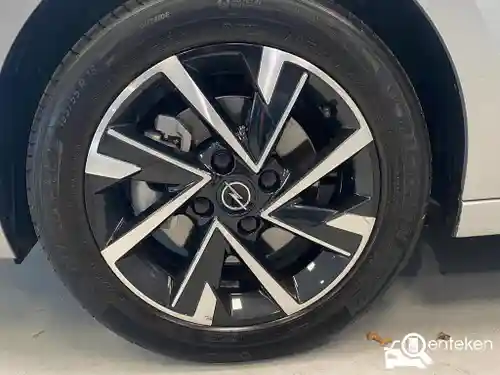 Opel Corsa 1.2 DI Turbo 2024