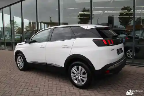 Peugeot 3008 1.2 PureTech 130 2019