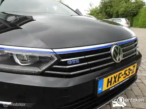 VW Passat Variant GTE 2017