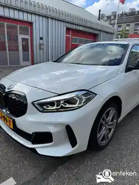BMW 118i 2022