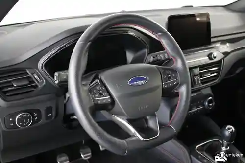Ford Focus Turnier 1.0 EcoBoost Hybrid 2021