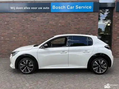 Peugeot 208 1.2 PureTech 100 2022