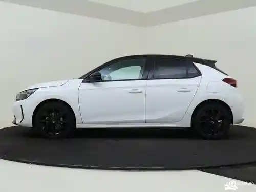 Opel Corsa 1.2 2024