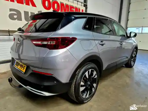 Opel Grandland X 1.2 DI Turbo 2021