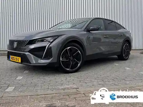 Peugeot 408 1.2 Hybrid 136 2025