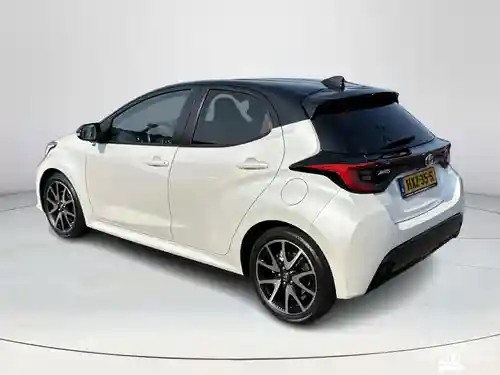 Toyota Yaris 1.5 Hybrid 116 2021
