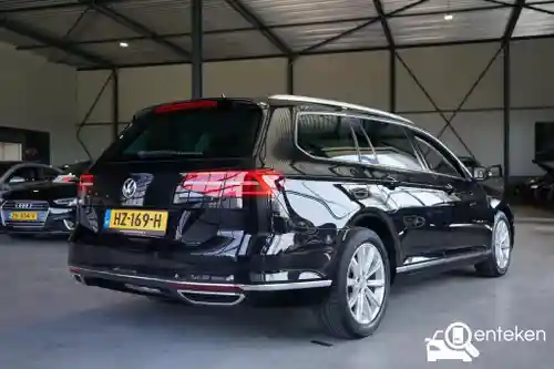 VW Passat Variant GTE 2015