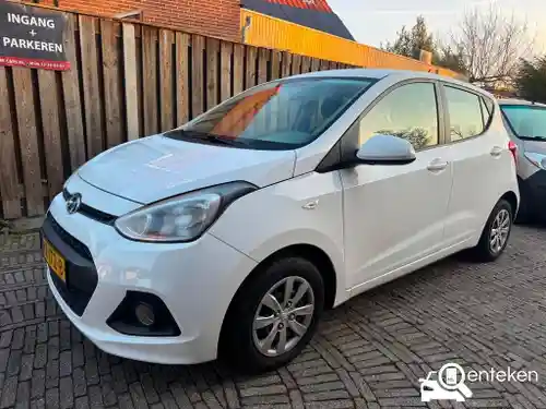 Hyundai i10 1.0 blue 2016