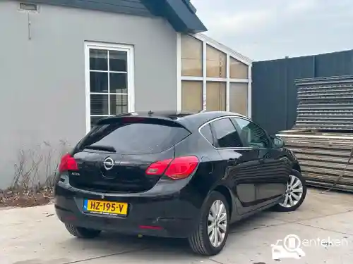 Opel Astra Sports Tourer 1.6 2010