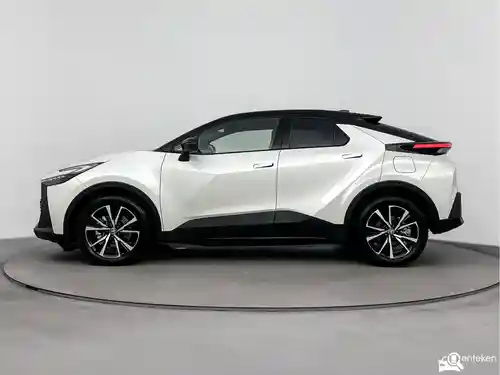 Toyota C-HR 2.0 Hybrid 2025