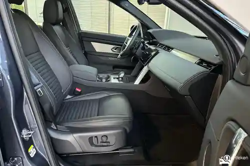 Land Rover Discovery Sport P270e 2025