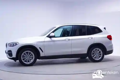 BMW X3 xDrive30e 2021