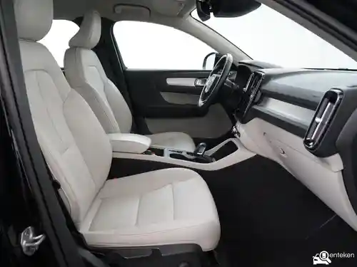 Volvo XC40 Recharge Plug-in Hybrid T4 2021
