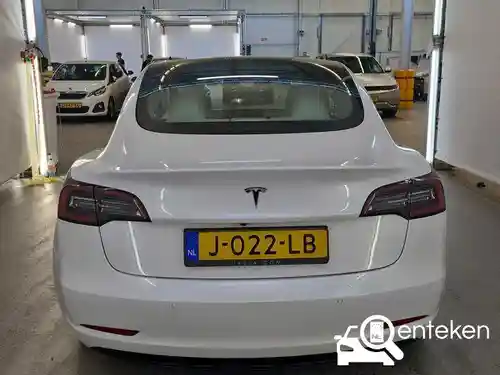 Tesla Model 3 Standard Range Plus 2020