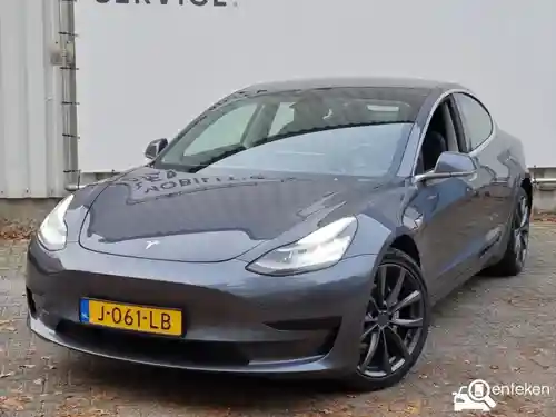 Tesla Model 3 Standard Range Plus 2020
