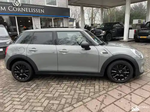 MINI  One 2020