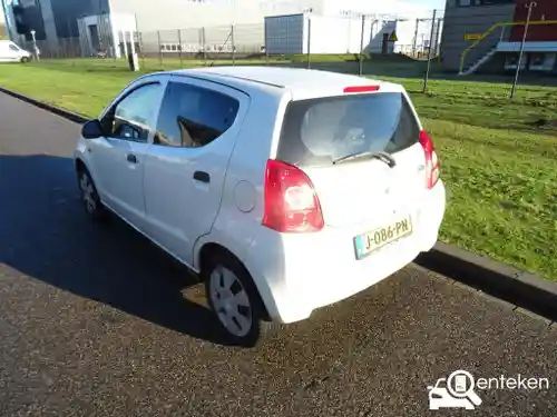 Suzuki Alto 1.0 2012