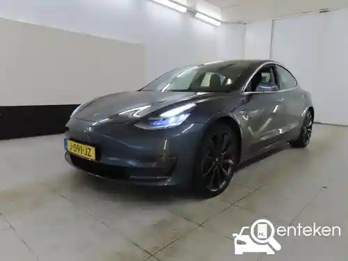 Tesla Model 3 Performance 2020
