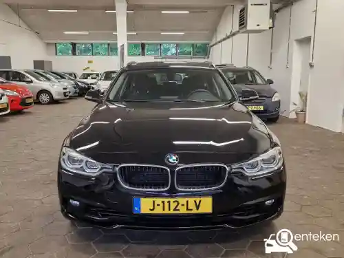 BMW 318i Touring 2016