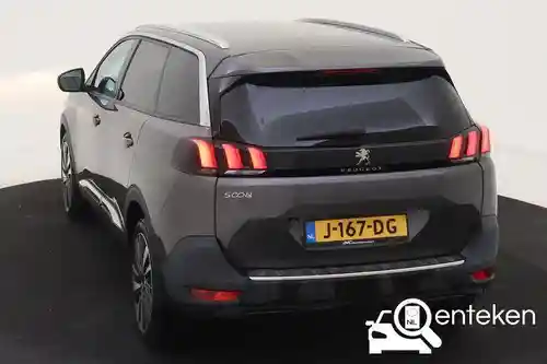 Peugeot 5008 1.2 PureTech 130 2021