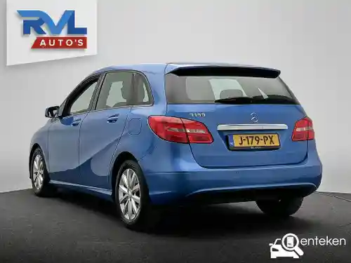Mercedes-Benz B 180 2014