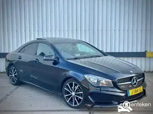 Mercedes-Benz CLA Coupé 180 2014