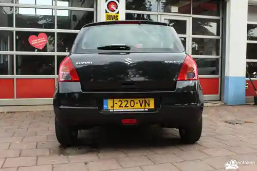 Suzuki Swift 1300 2010