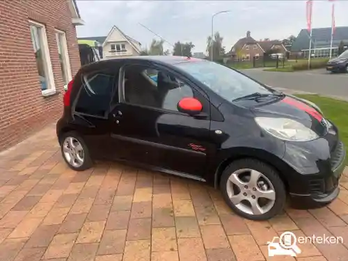 Peugeot 107 1.0 70 2011