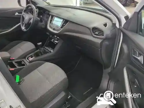 Opel Grandland X 1.2 DI Turbo 2020