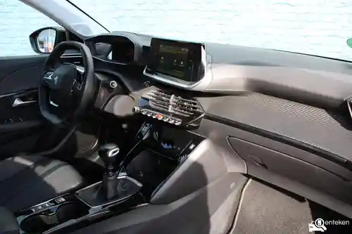 Peugeot 208 1.2 PureTech 100 2020