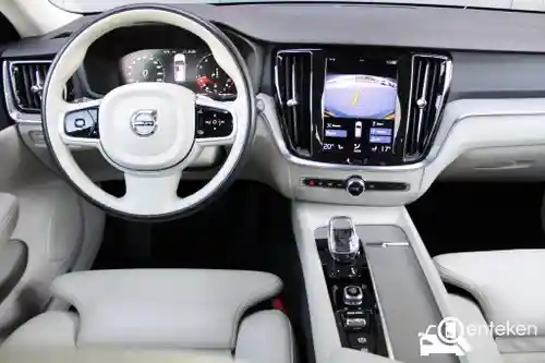 Volvo V60 B3 2020