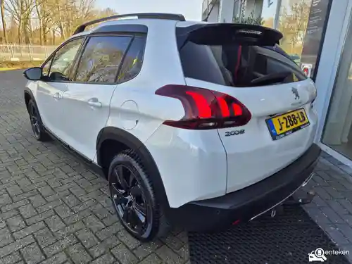 Peugeot 2008 1.2 PureTech 130 2018