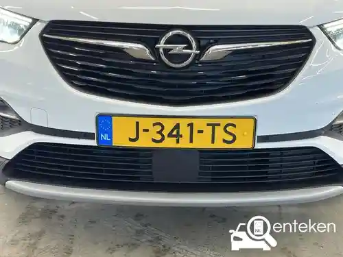 Opel Grandland X 1.2 DI Turbo 2020