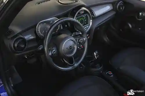 MINI Cabrio Cooper 2020