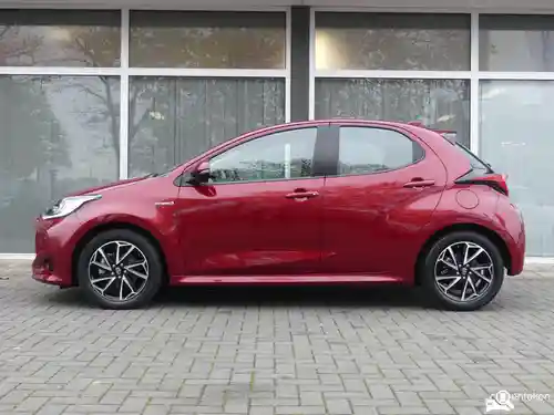 Toyota Yaris 1.5 Hybrid 116 2020